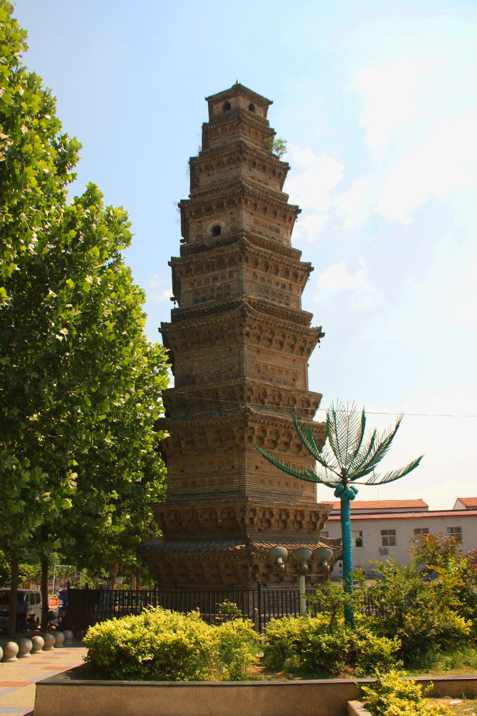 尉氏兴国寺塔
