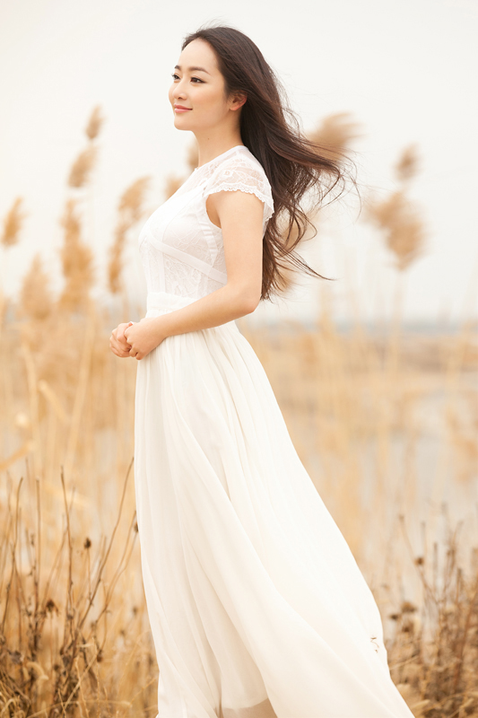  p>杨姣,1988年12月29日,出生于湖南省湘西,中国内地女歌手.