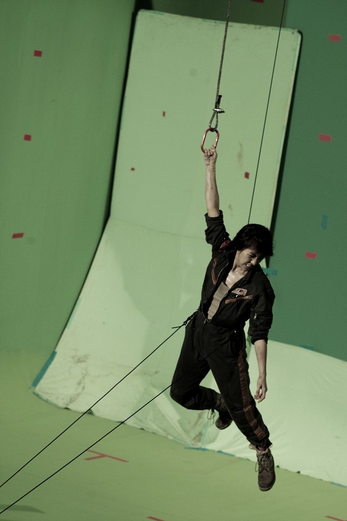 blank" href="/item/金志勋">金志勋执导