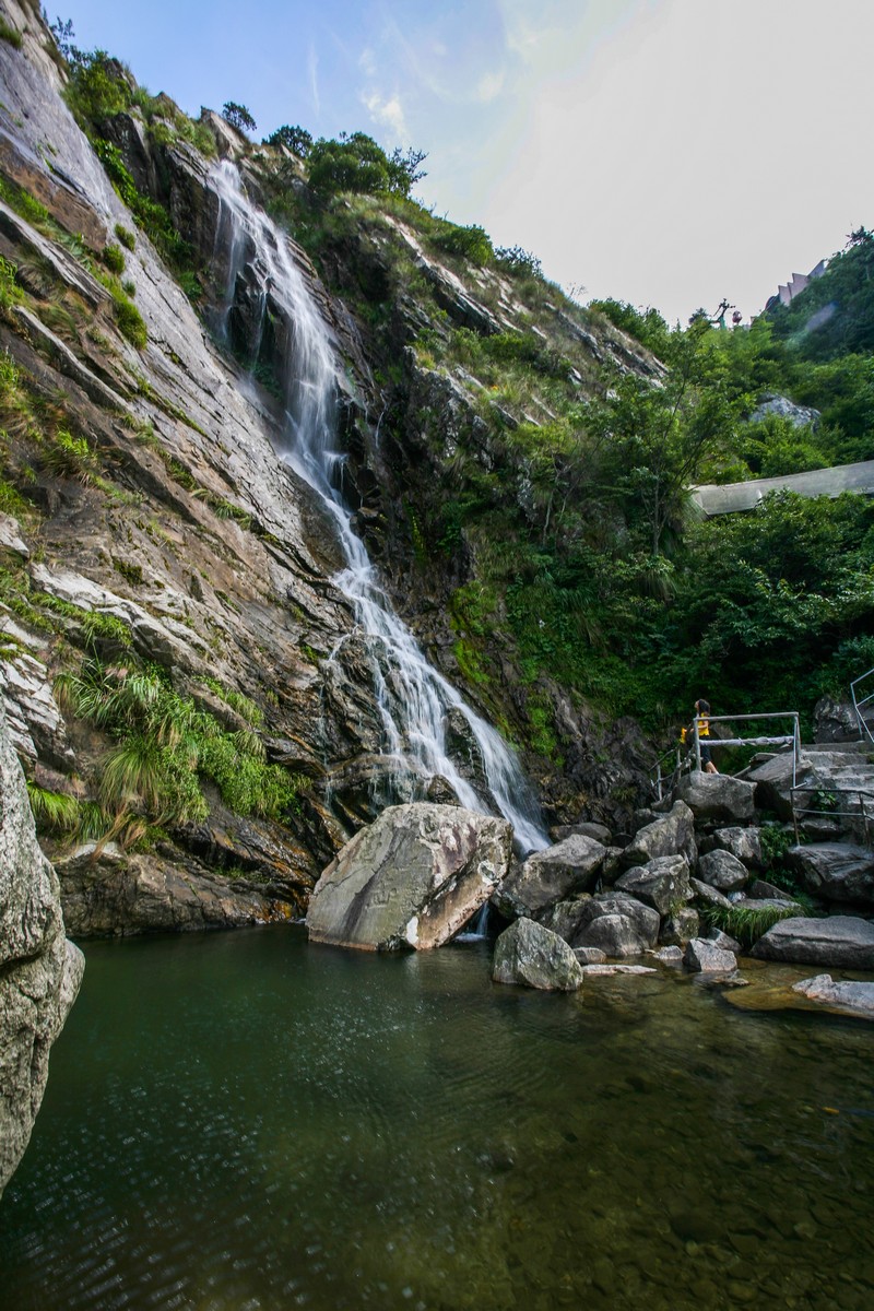  p data-id="gnwxlgerx4">庐山大口旅游风景区地处庐山东南,位于 a