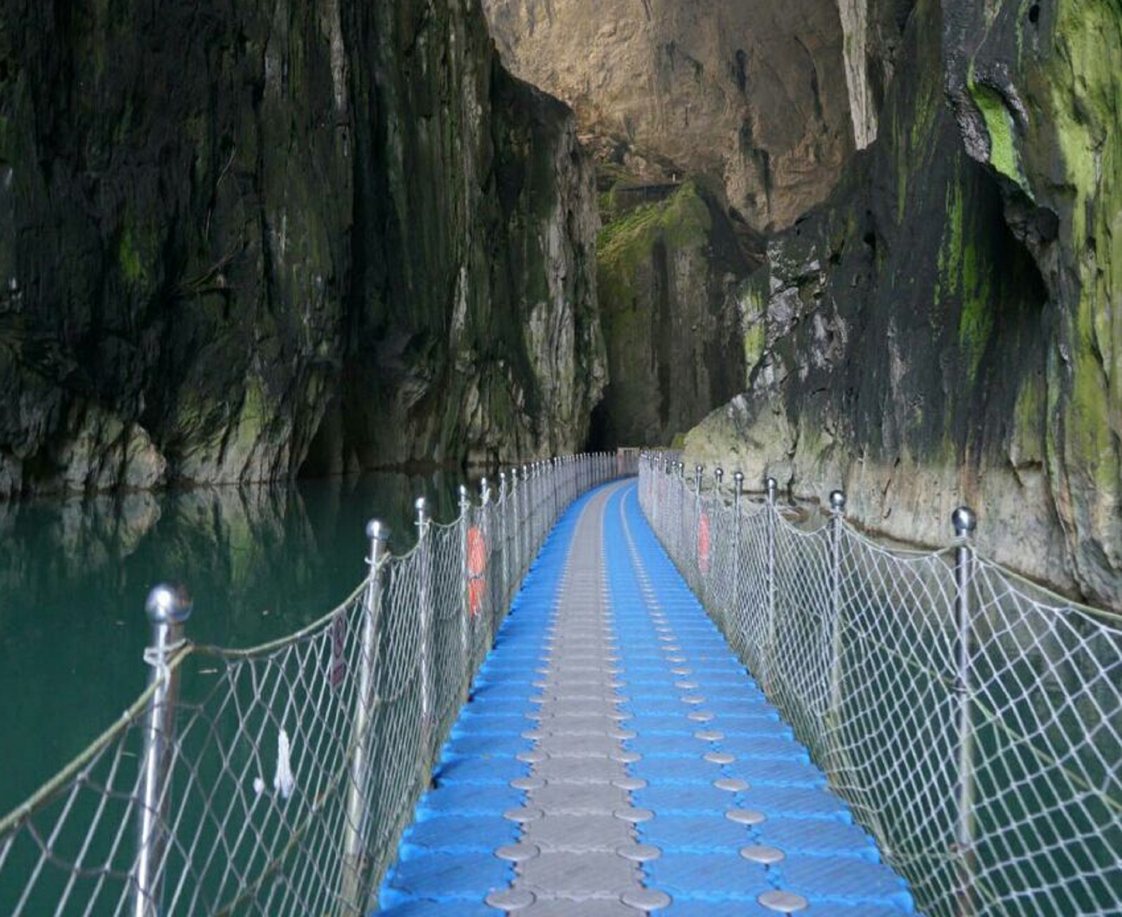 紫云格凸河穿洞风景名胜区