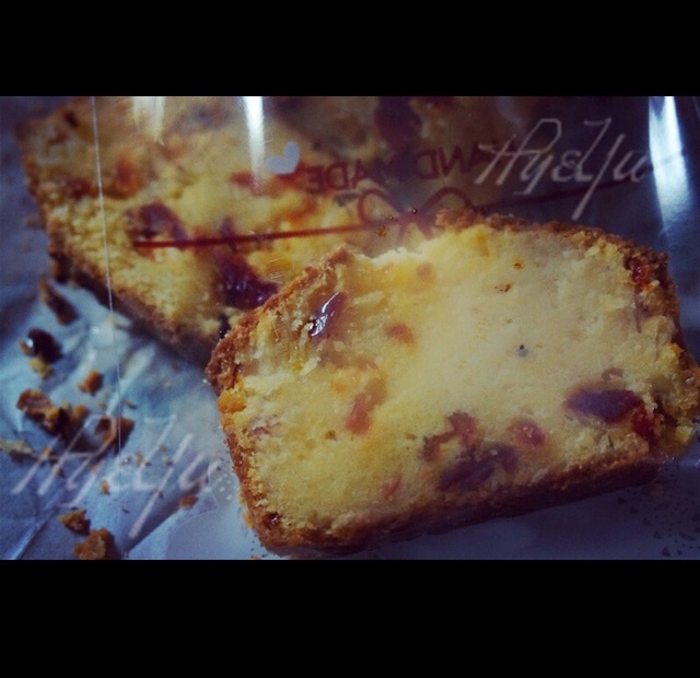 圣女果炼乳磅蛋糕