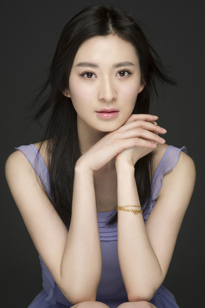 id="gnx8qs0nh8">杨亚,1987年7月17日出生于安徽省,中国内地女演员