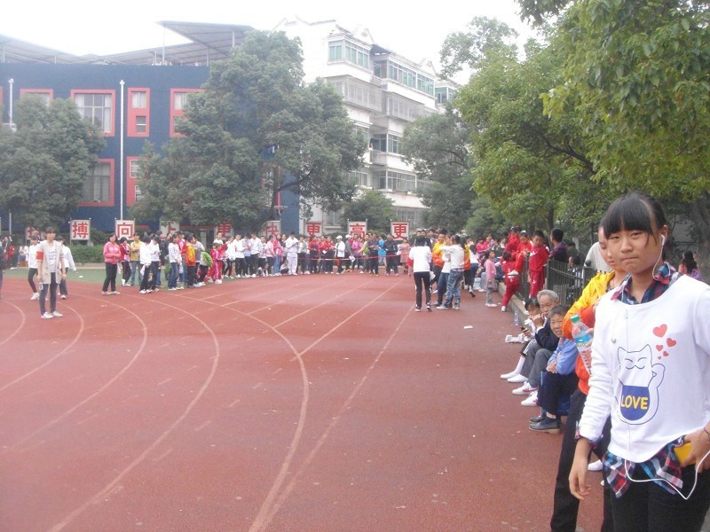 江西财经大学附属中学