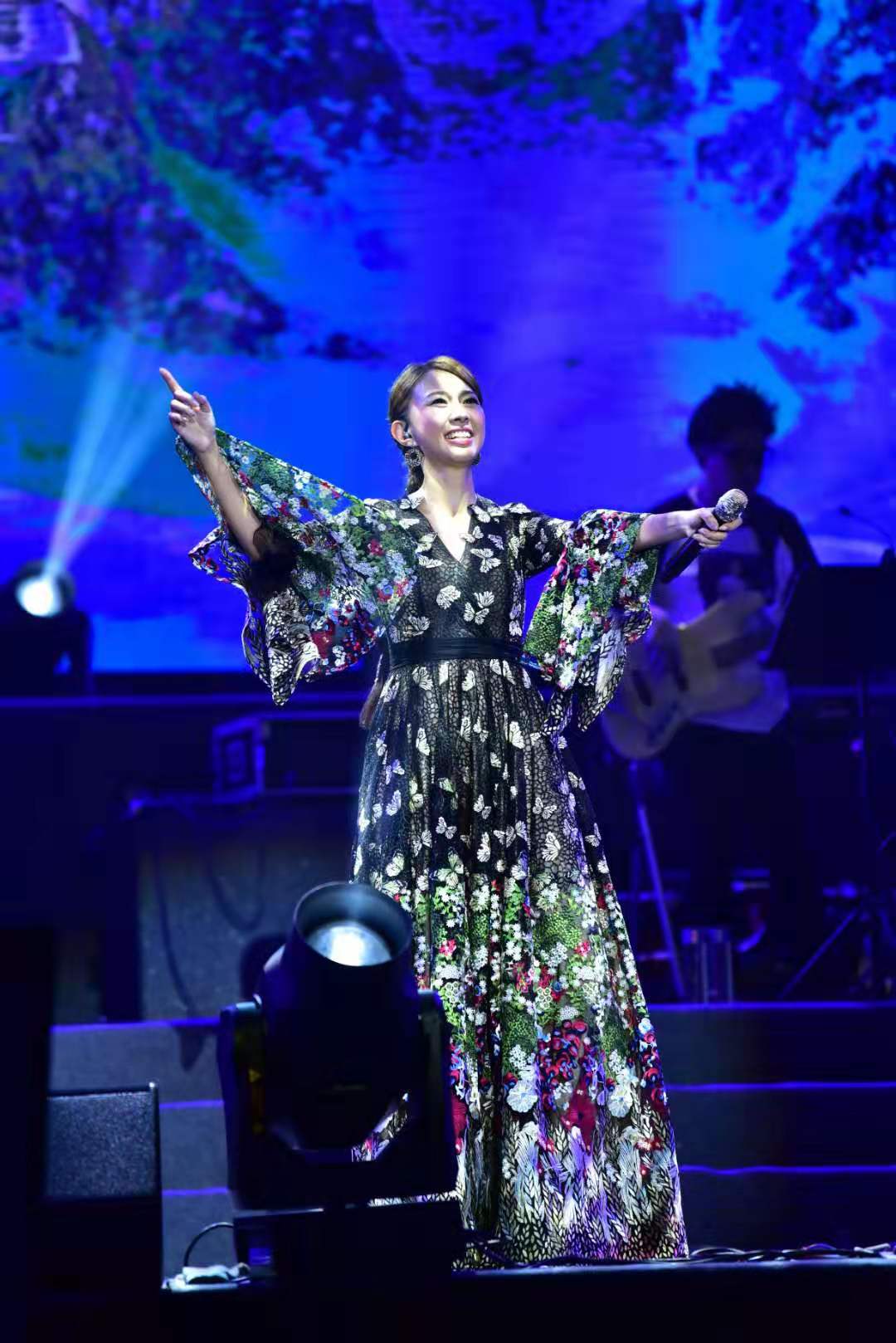  p>卓依婷(timi zhuo),1981年10月2日出生于台湾省新北市新庄区,中国