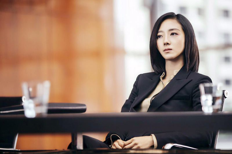  /p> p>2002年,还是学生的桂纶镁便出演了个人的首部电影作品《 a