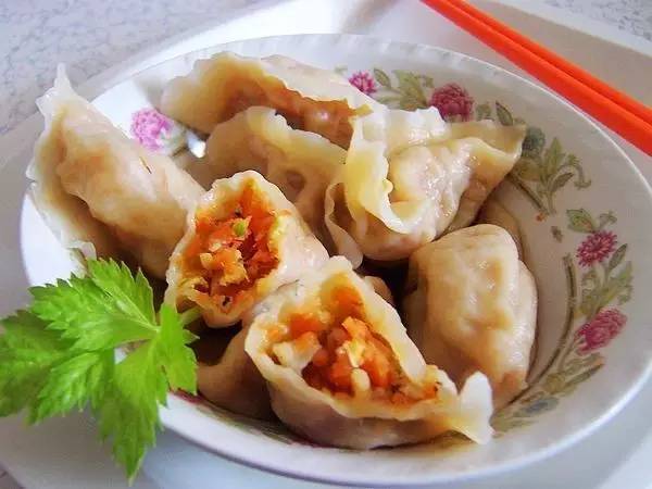 牛肉胡萝卜饺子