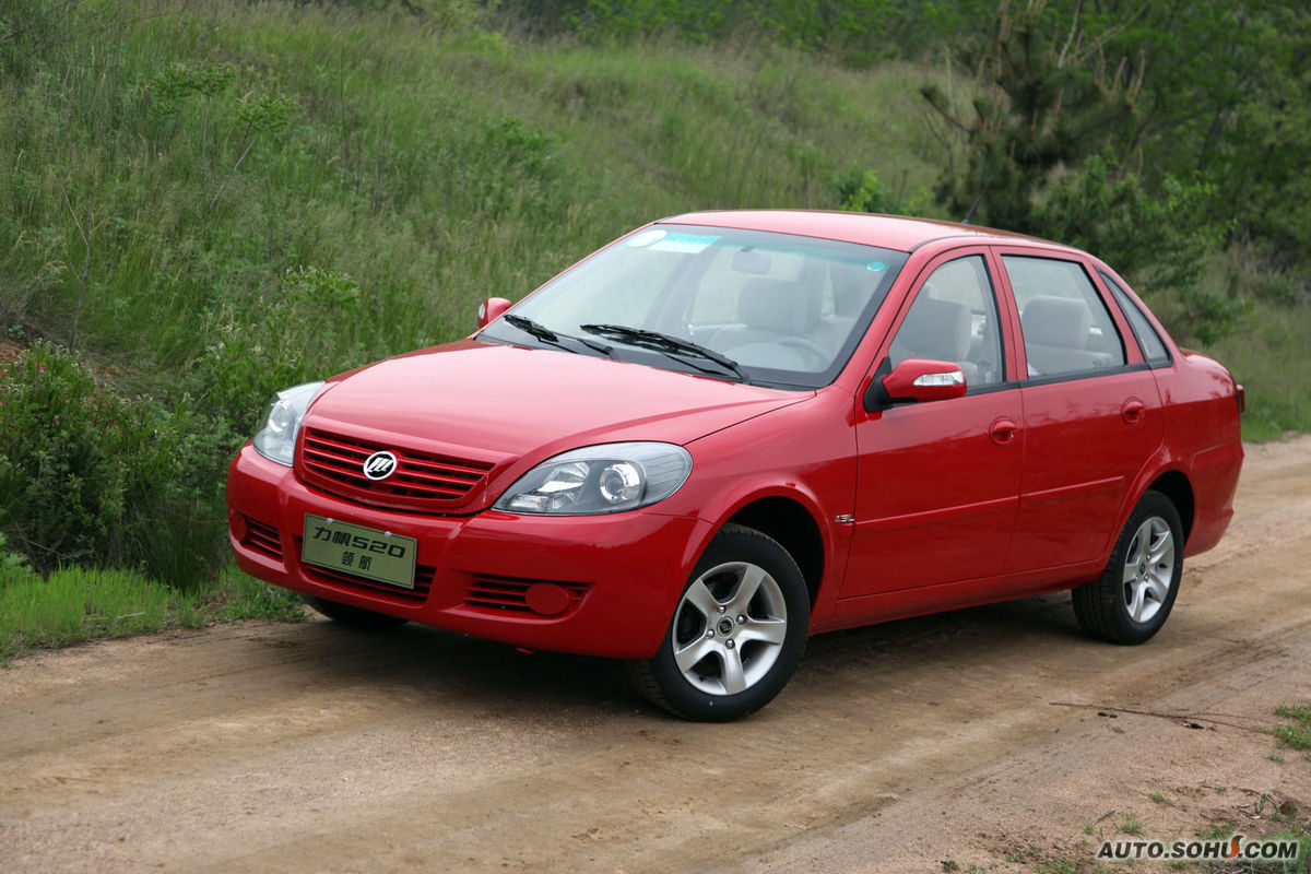  p>2006年1月19日,力帆520成功举办了全球同步上市发布会,作为新汽车