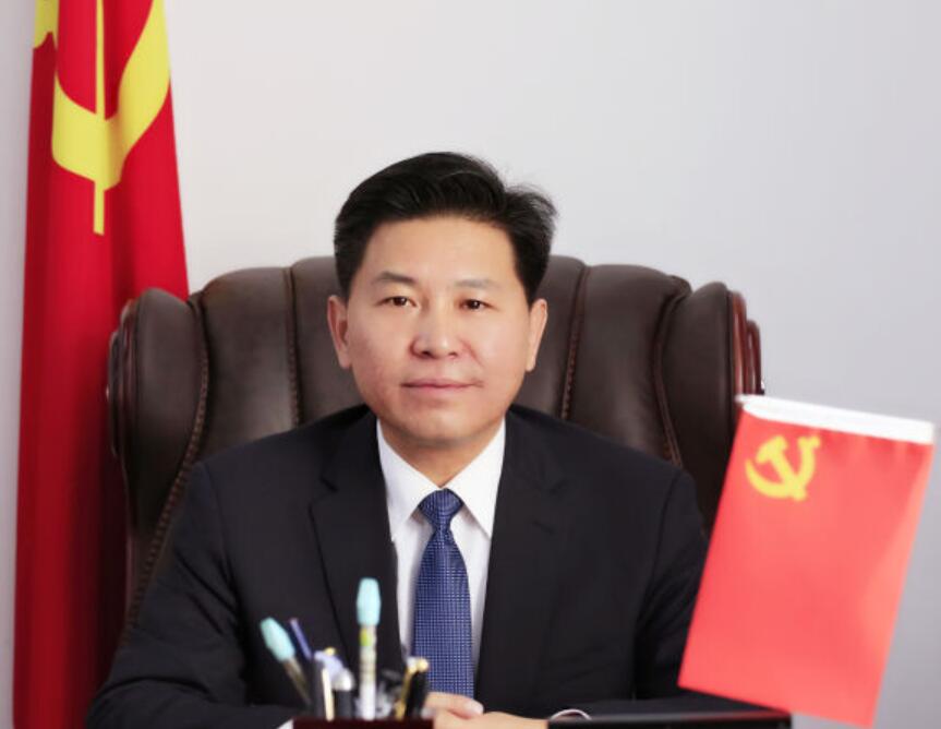 1975年3月生,青海 a target="_blank" href="/item/乐都/5164767"