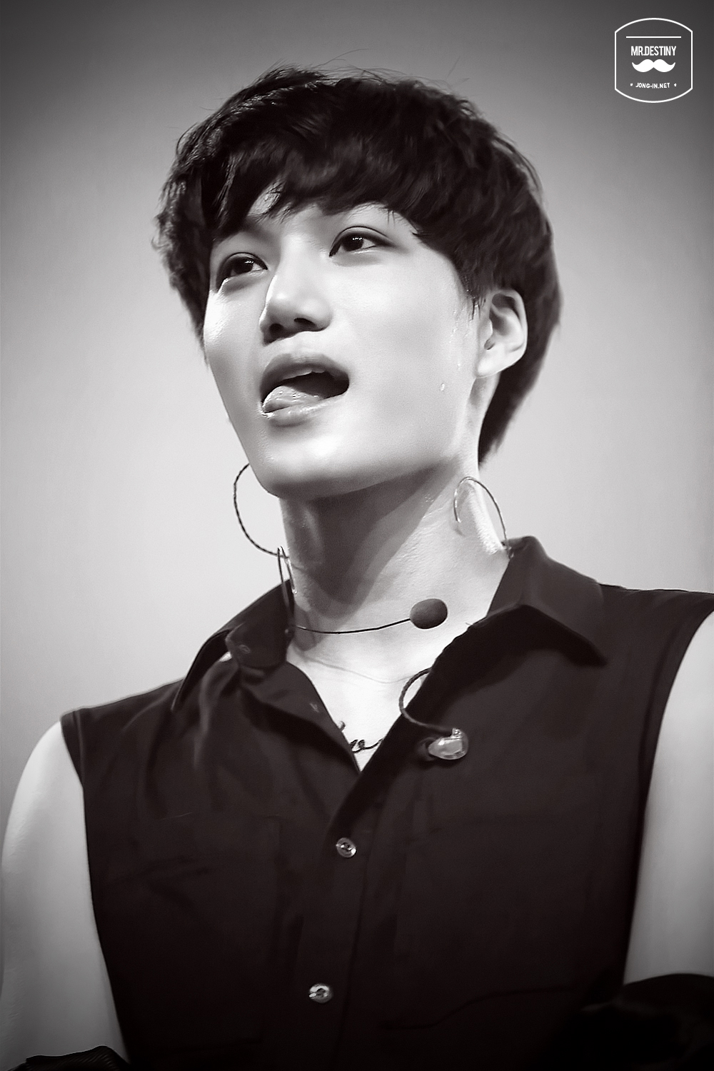 jong in),艺名      /kai,1994年1月14日出生于韩国首尔,韩国男歌手