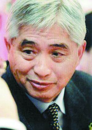  p>荣智健,1942年(壬午年)1月31日出生于上海,毕业于天津大学.