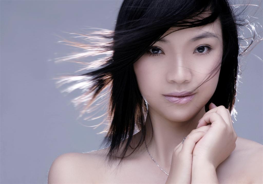  p data-id="gnwmwqr8vp">《下半生》是一首郭燕演唱的歌曲,由林夕