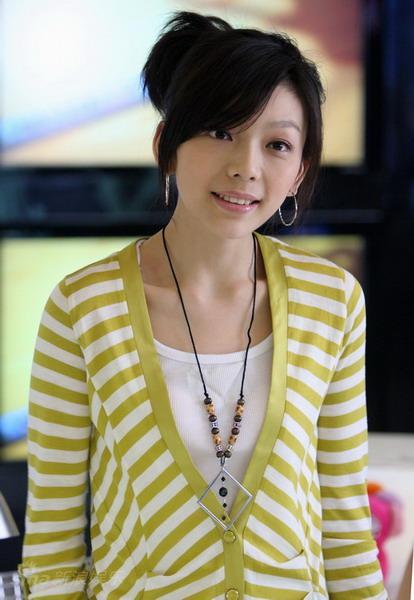 丑女无敌》是由 a href="#" data-lemmaid="9418226">张峰 /a>(第一季