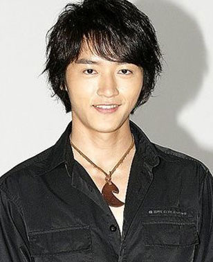 data-id="gnbk9bov81">马如龙,英文名为mars,生于1982年5月30号,台湾