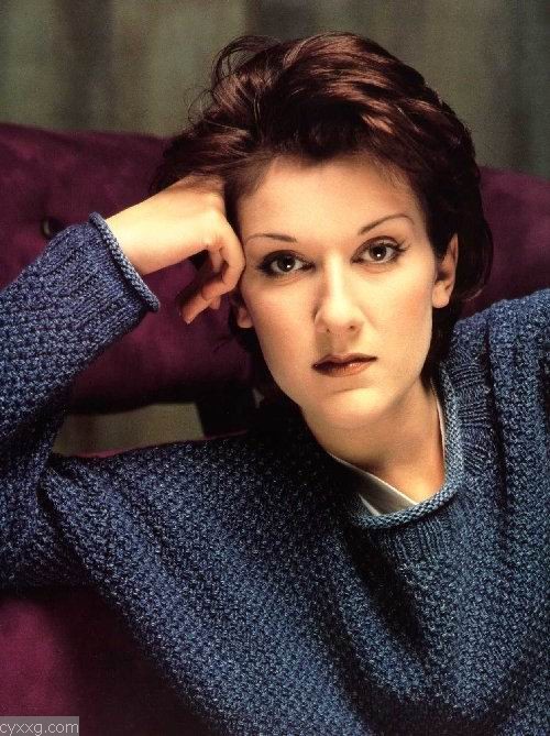  p>席琳·迪翁(celine dion),1968年3月30日生于加拿大魁北克省