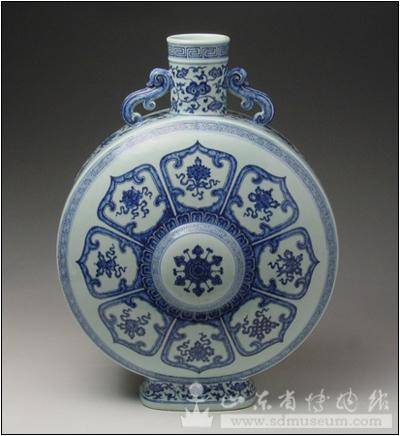 清乾隆青花八宝纹抱月瓶_百度百科
