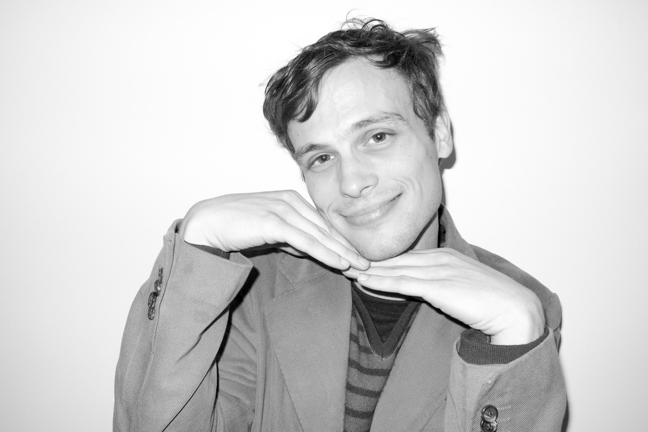  p>马修·格雷·古柏勒(matthew gray gubler),1980年3月9日出生于