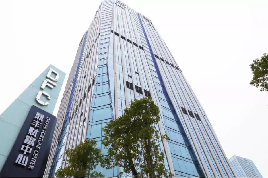 class="ref" data-ctrid="2lvwcgmbret">鼎丰大厦位于深圳市罗湖区地