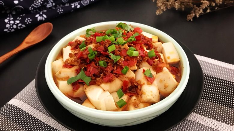 剁椒肉沫蒸豆腐