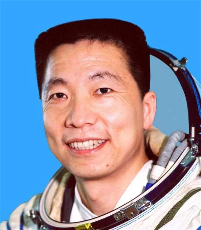 杨利伟