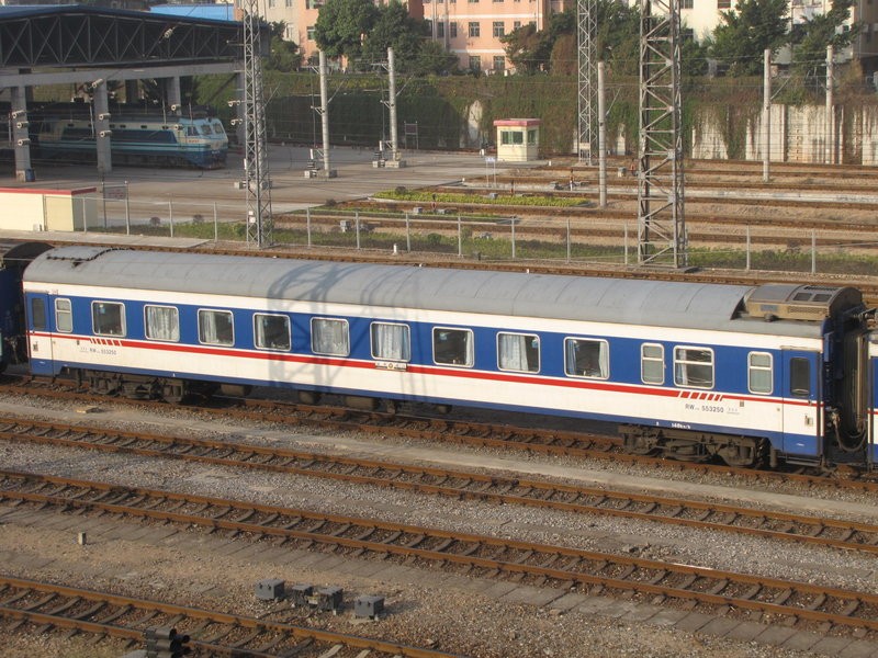  p> b>25k(25快)型客车(长25.