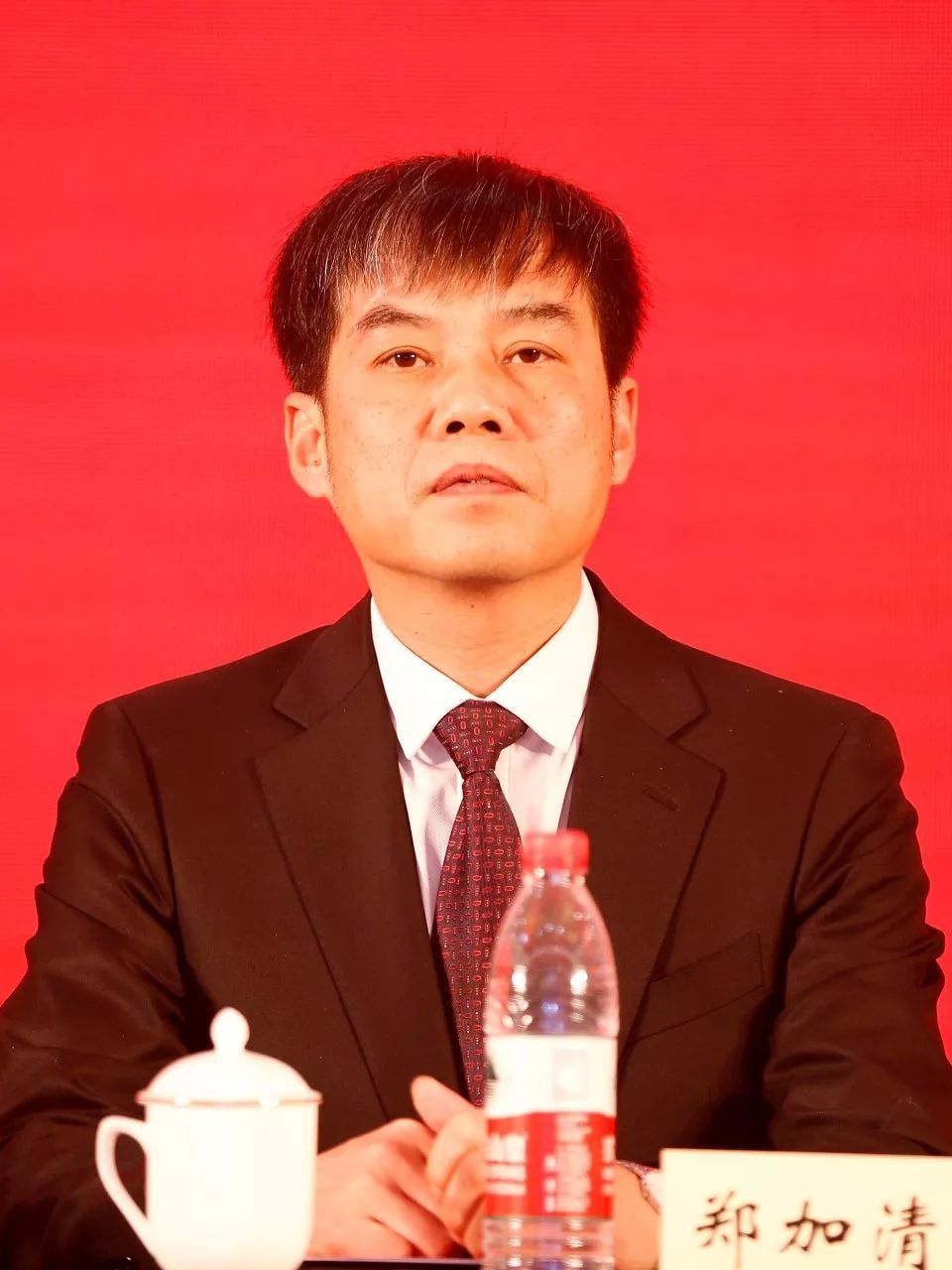  p>郑加清:男,汉族,福建省莆田市仙游县榜头镇人,1967年1月出生,中共