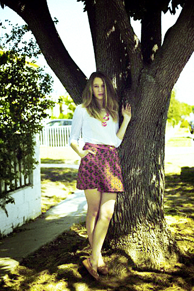  p>泰莎·法米加 i>(taissa farmiga) /i>,1994年8月17日生于美国