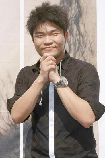  p>李玖哲(nicky lee),1980年11月26日出生于韩国,美籍韩裔,华语男