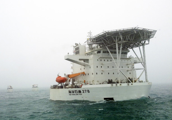 海洋石油278半潜式自航工程船