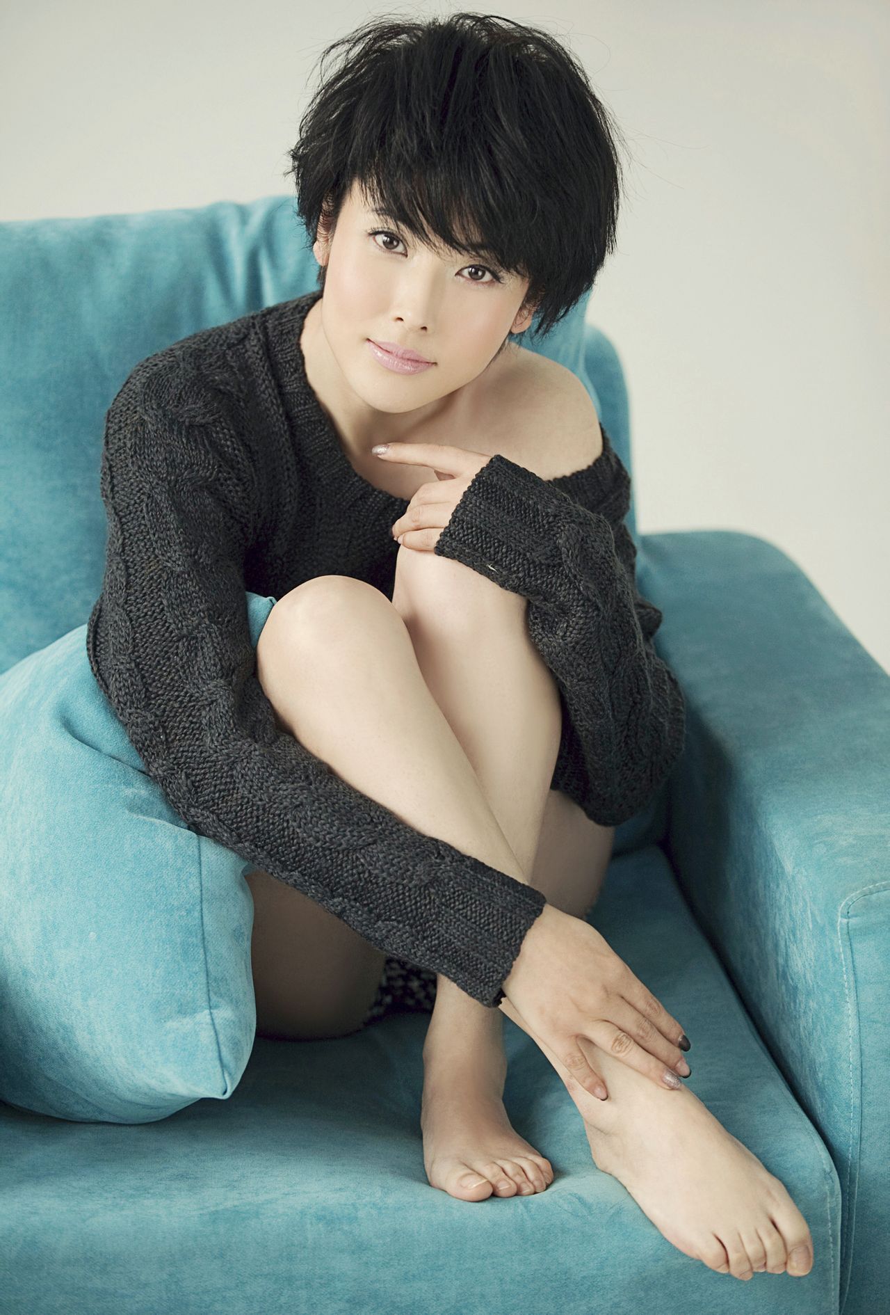  p>杨明娜,1976年9月27日出生于中国上海,影视女演员,1998年毕业于 a