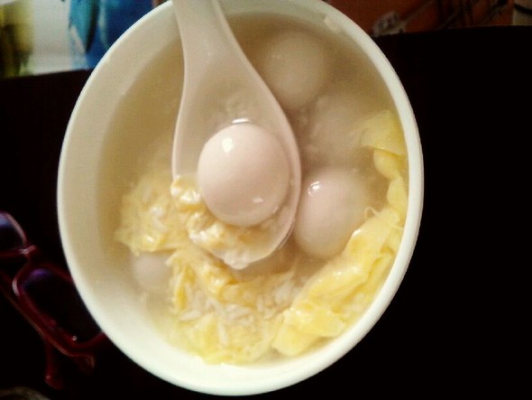 醪糟鸡蛋汤圆