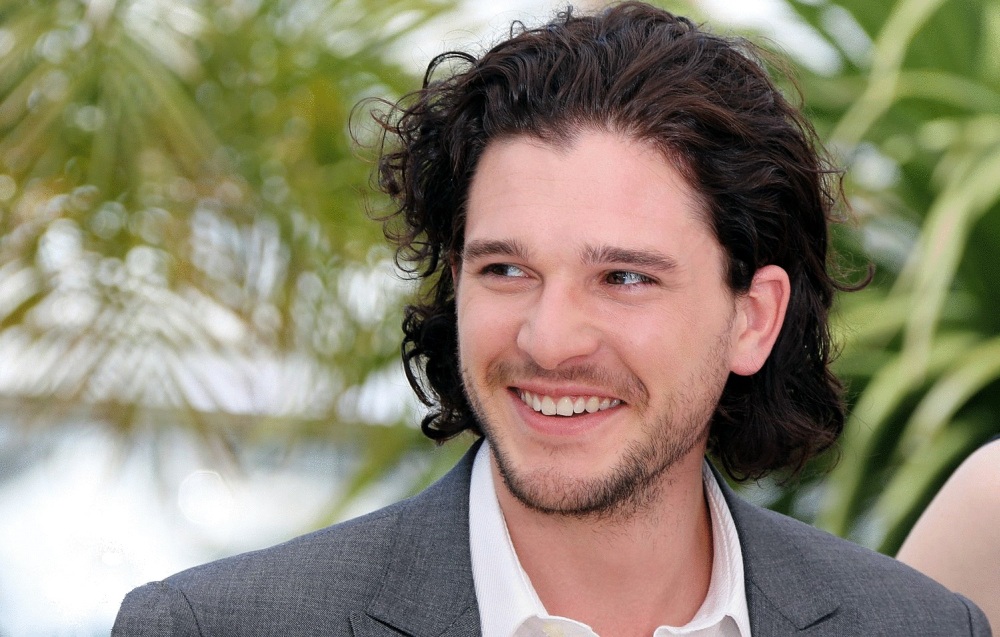  p>基特·哈灵顿(kit harington),1986年12月26日出生于英国伦敦的