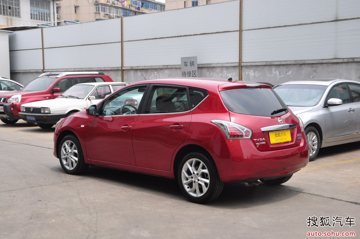 东风日产两厢车骐达(东风日产两厢车骐达灰色)