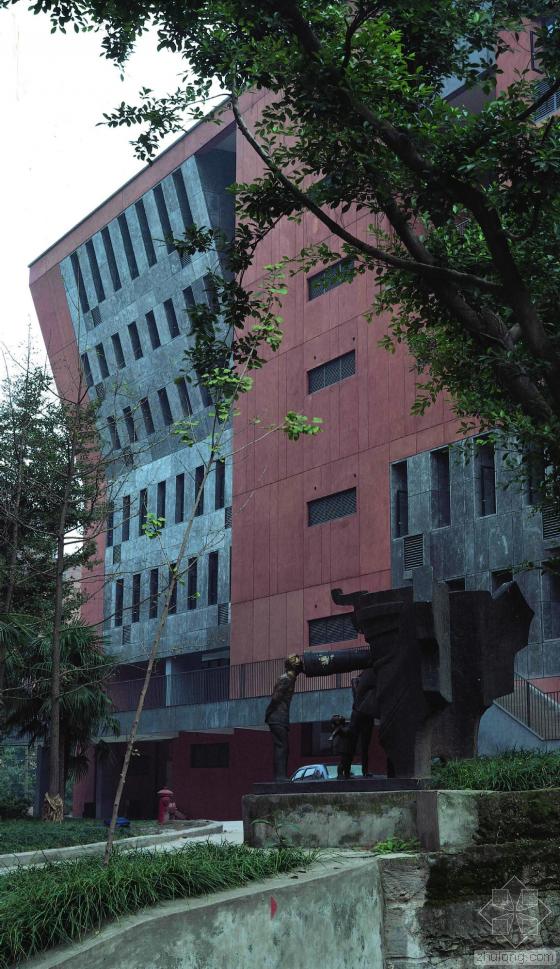 四川美术学院雕塑系