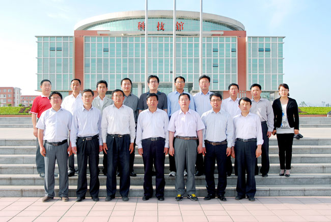  p data-id="gnwmjjni9s"> a target="_blank" href="/item/山东