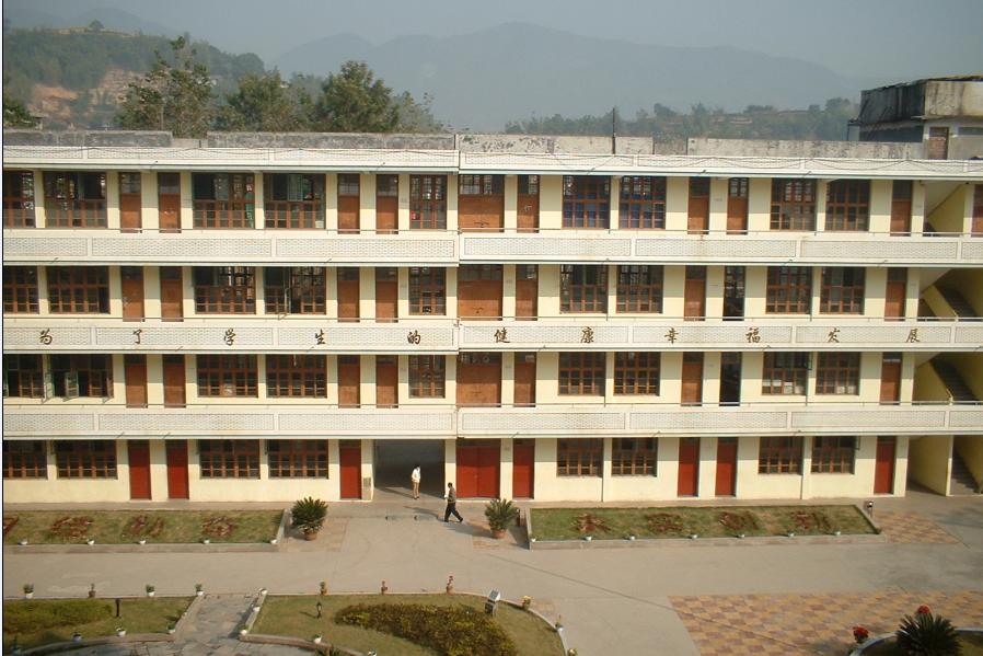  p>福安三中为 a target="_blank" href="/item/福建省/122534" data