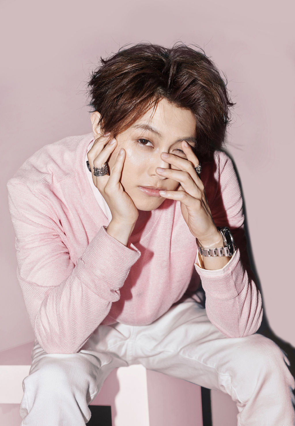  p>邱胜翊,艺名王子(prince),1989年4月14日出生于台湾,中国台湾男