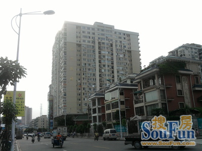 blank" href="/item/南沙裕兴花园/23007147" data