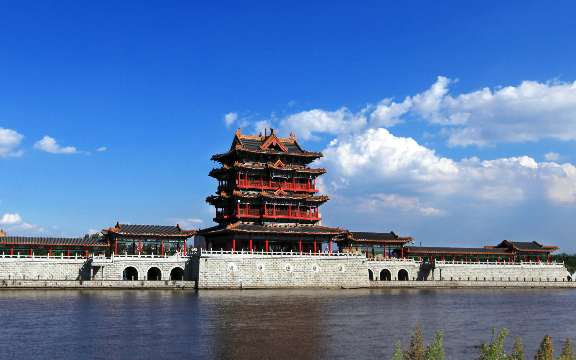  p> a target="_blank" href="/item/临汾市">临汾市 /a>汾河公园位于