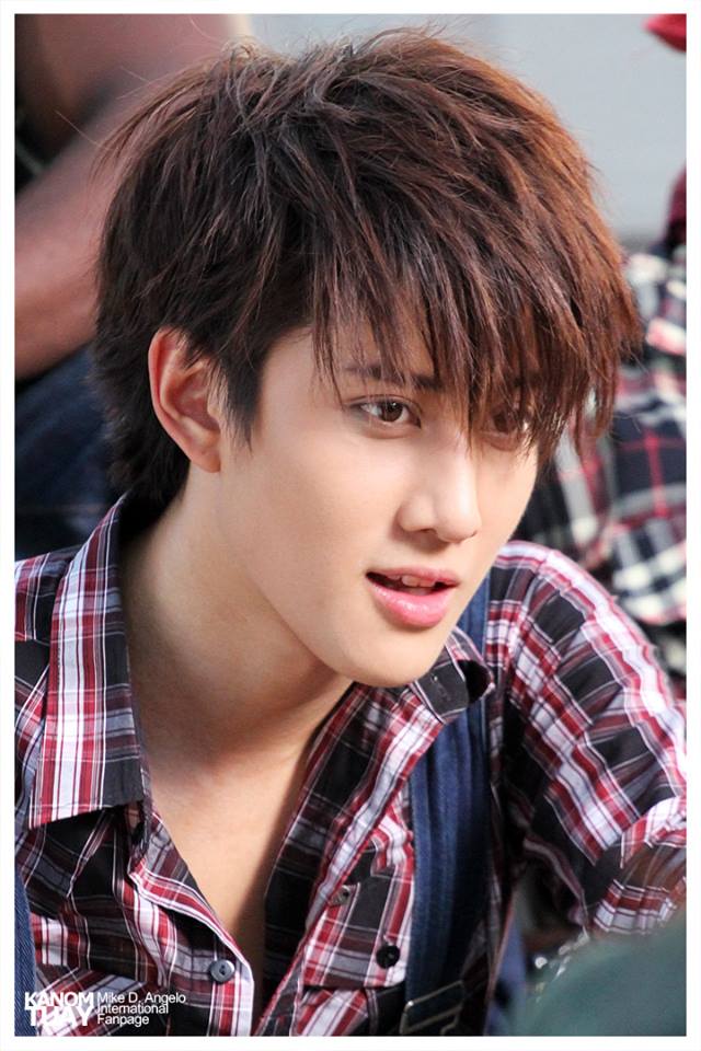  p>披拉·尼迪裴善官(mike),1989年12月19日出生于泰国,泰国流行乐男