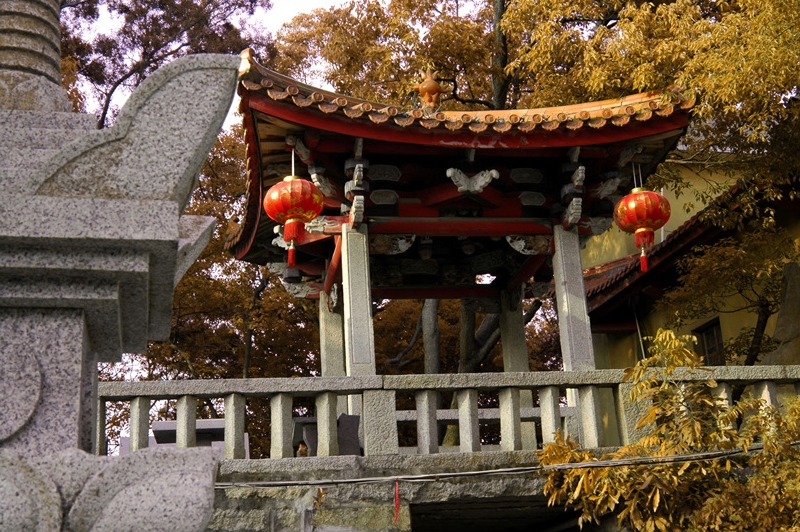  p>千年古刹平山寺坐落于福建省 a href="#">惠安县 /a>城北郊 a href