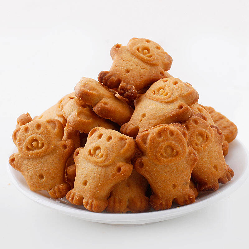  p data-id="gnwl8maz2x">"熊仔饼干"意为小熊形状的 a target="