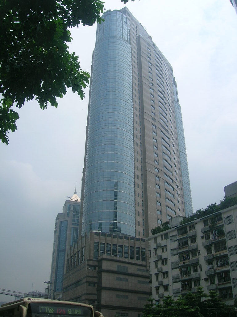  p>广州时代地产中心大厦位于广州市越秀东风路410-412,仓边路86-118