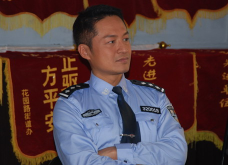 14日生于中国台湾省台中市,祖籍辽宁省葫芦岛市绥中县,中国台湾男演员