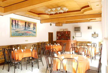 上海杨建华大酒店(花木店)