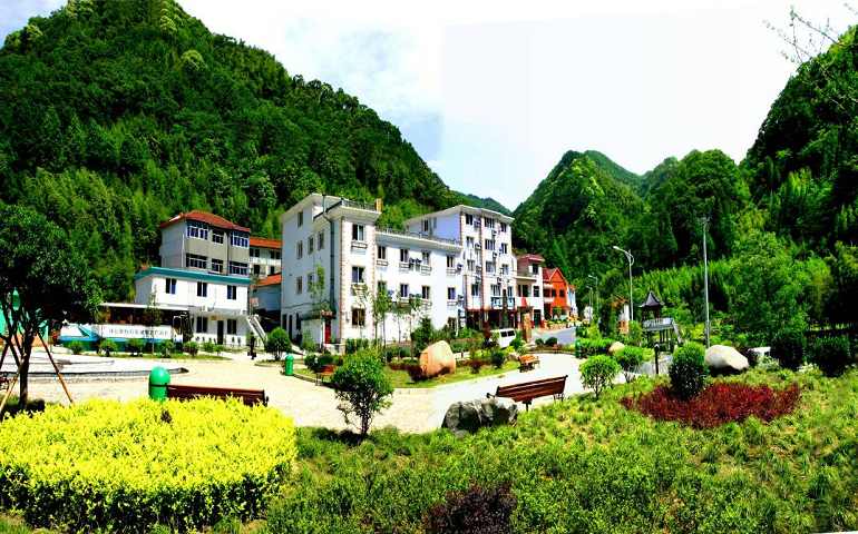 href="/item/临安/6659" data-lemmaid="6659">临安 /a>白沙村位于 a