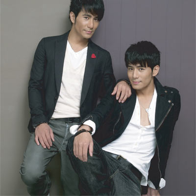  p data-id="go0jchhofd">中国台湾男歌手组合,演员, a target="