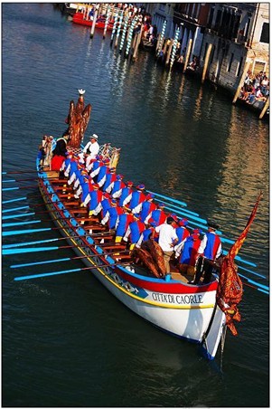 威尼斯赛船节