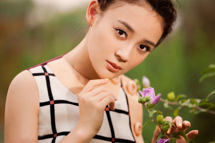 《觉悟》是 a target="_blank" href="/item/袁姗姗/936741" data