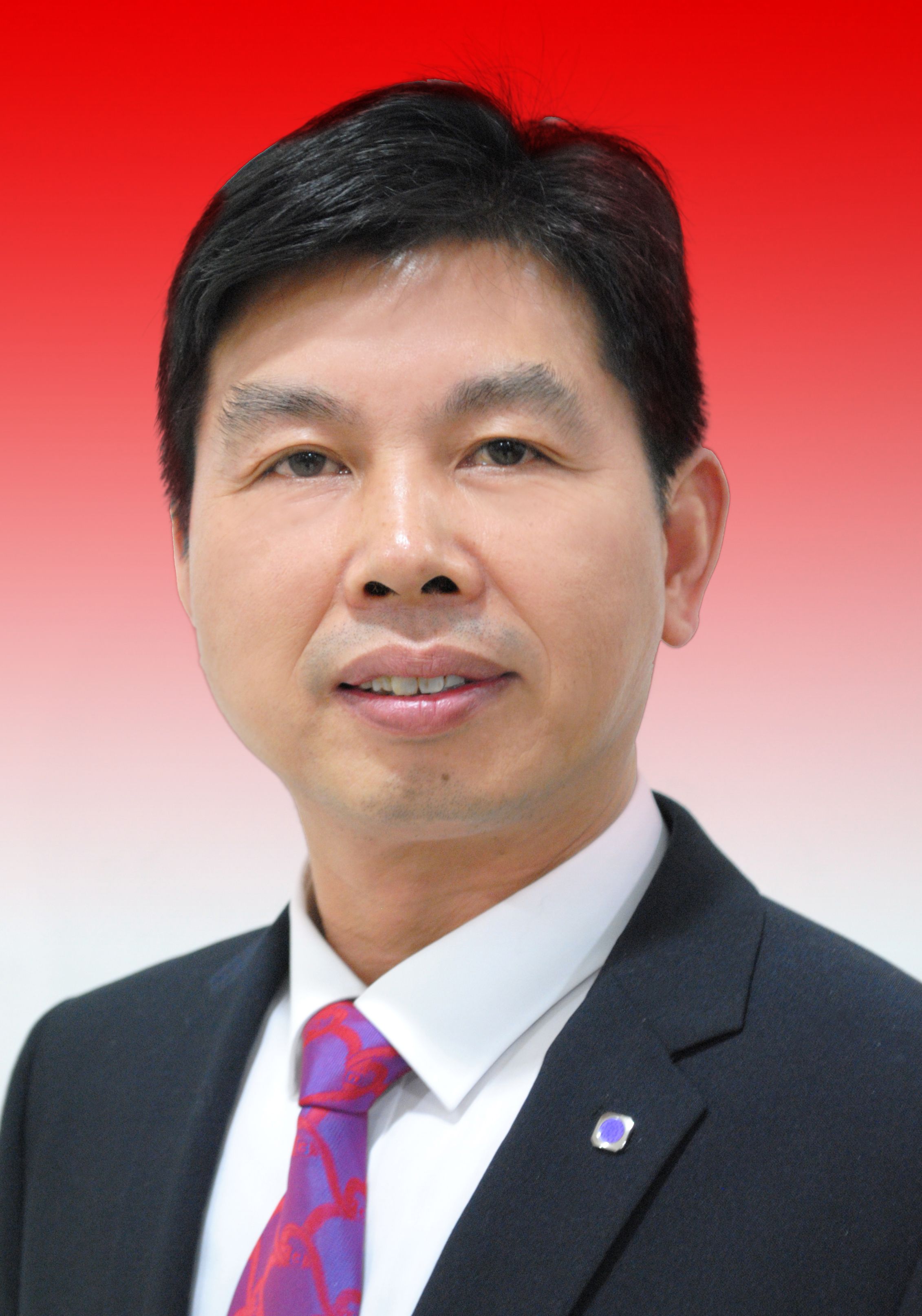 李上峰:男,汉族,湖南衡东县人,1965年12月出生,1986年7月参加工作